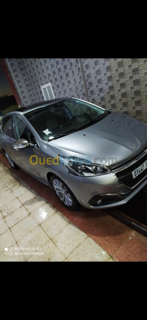 Peugeot 208 2019 Allure