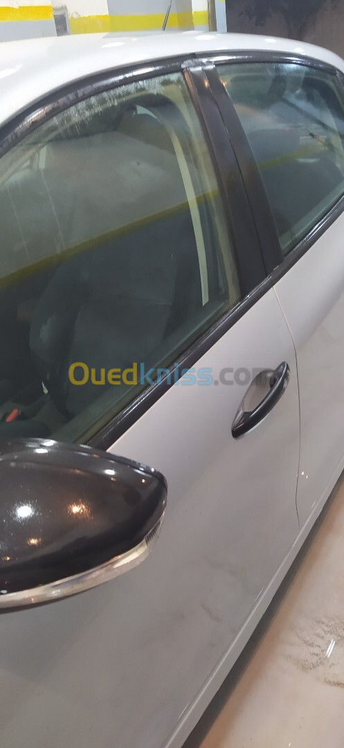 Peugeot 208 2015 Access