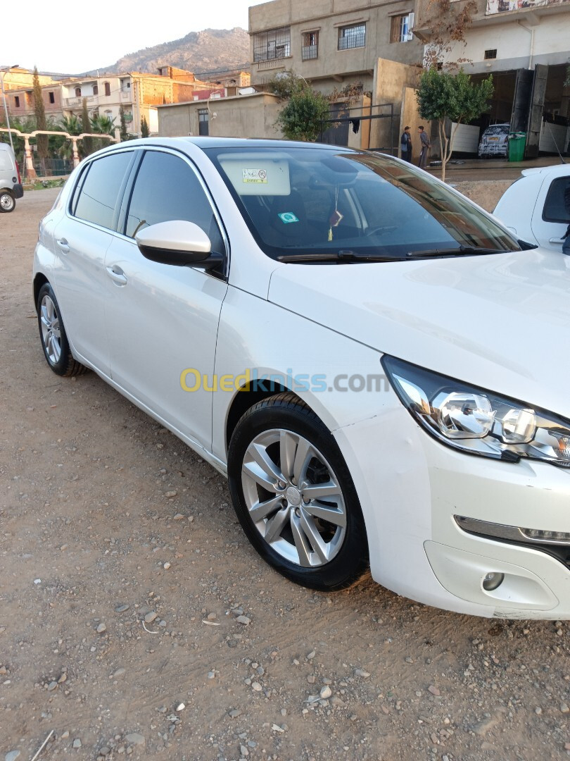 Peugeot 308 2015 Active plus