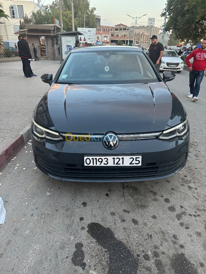 Volkswagen Golf 8 2021 1.0 tsi