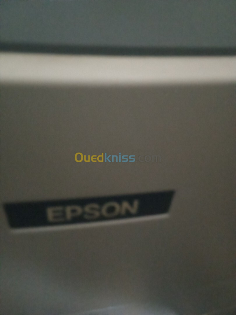 Imprimante Epson aculaser c1100