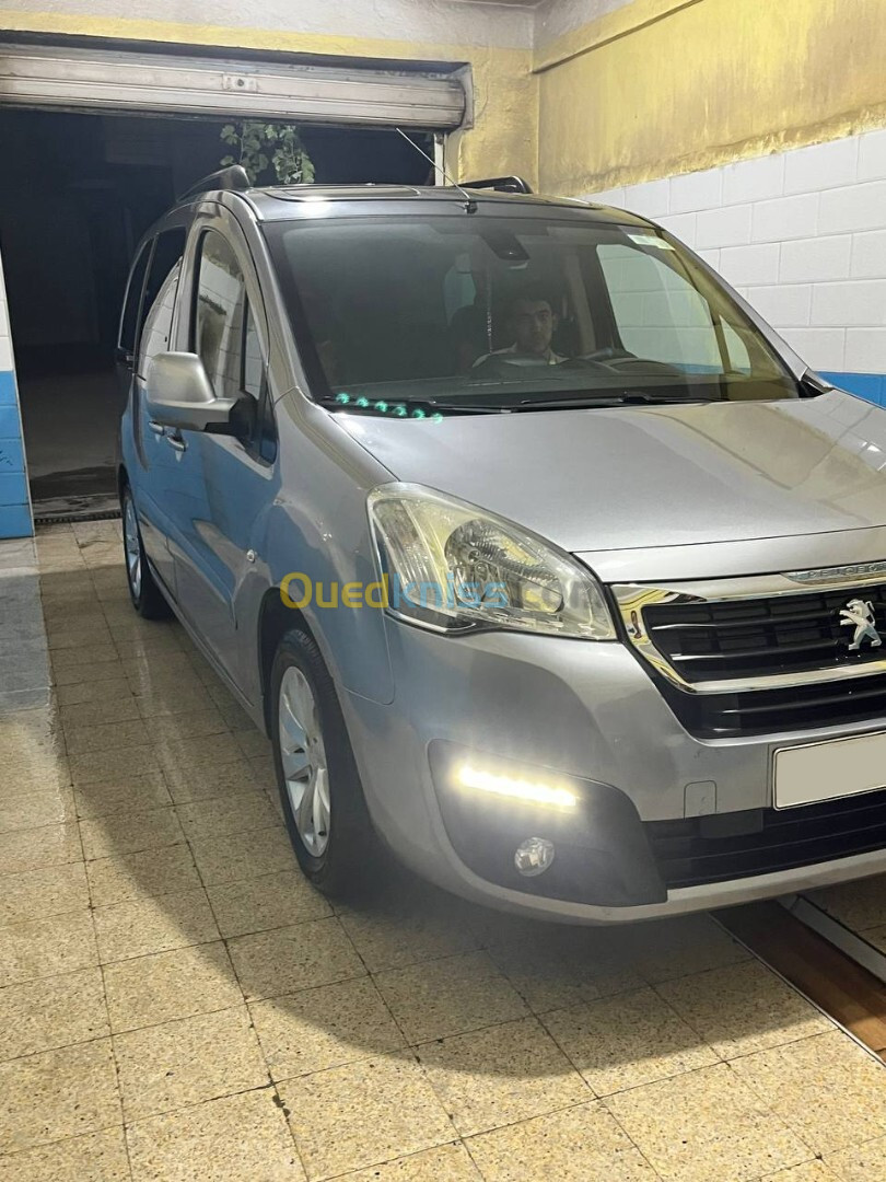 Peugeot Partner 2017 Tepee