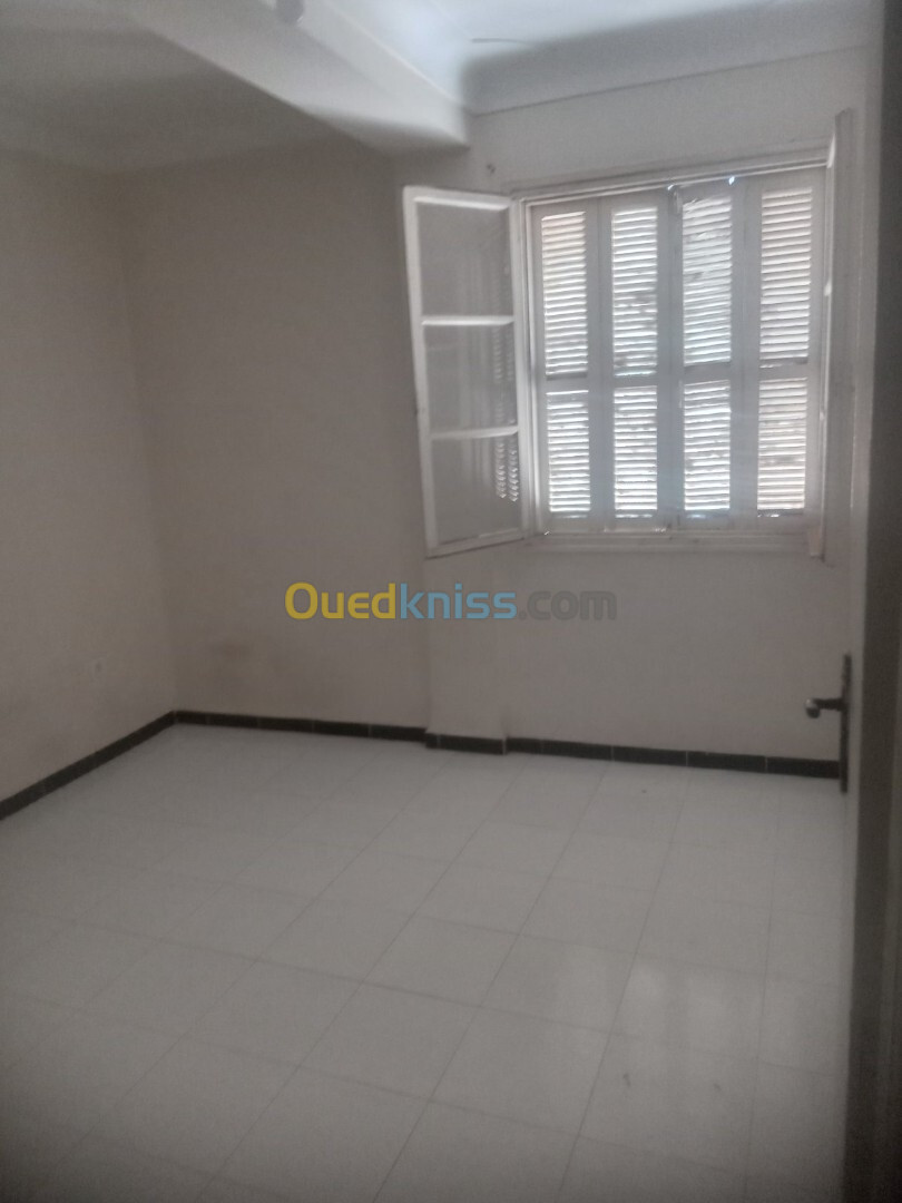 Location Appartement F3 Alger Cheraga