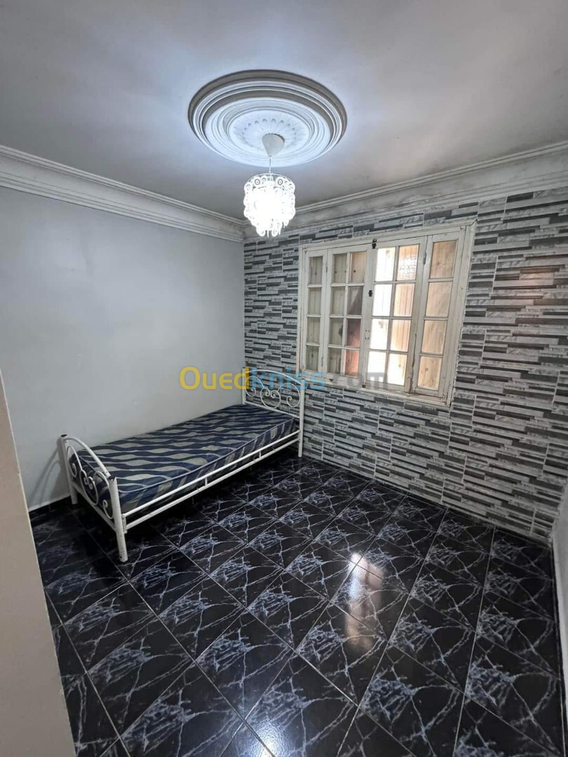 Location Appartement F5 Annaba Annaba