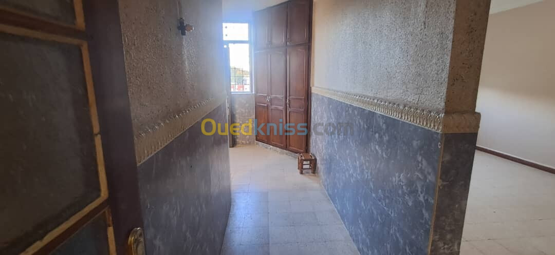 Location Appartement F3 Annaba Annaba