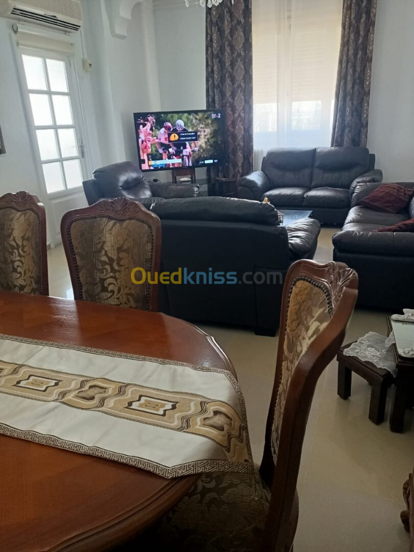 Location Appartement F4 Annaba Annaba