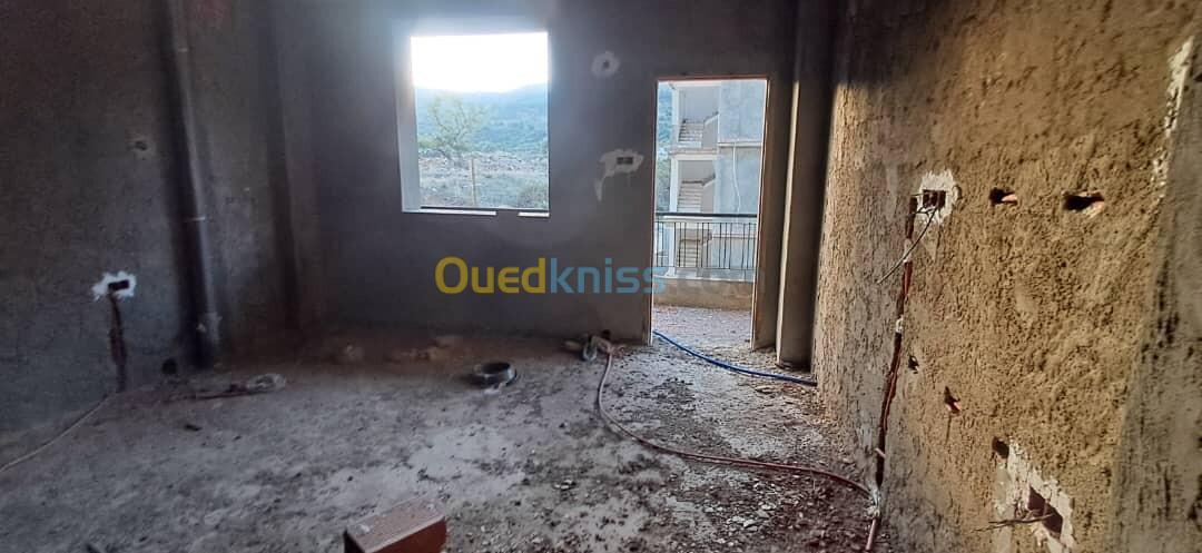 Vente Appartement F3 Annaba Annaba