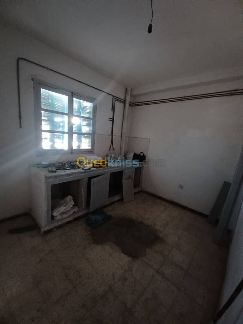 Vente Appartement F3 Annaba Sidi amar