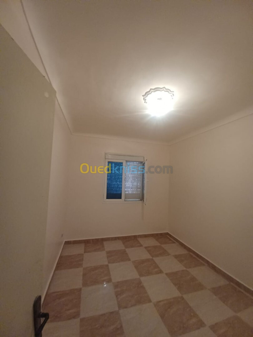 Vente Appartement F3 Annaba Annaba