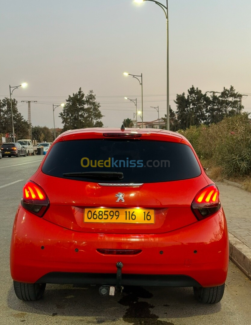 Peugeot 208 2016 Active Facelift