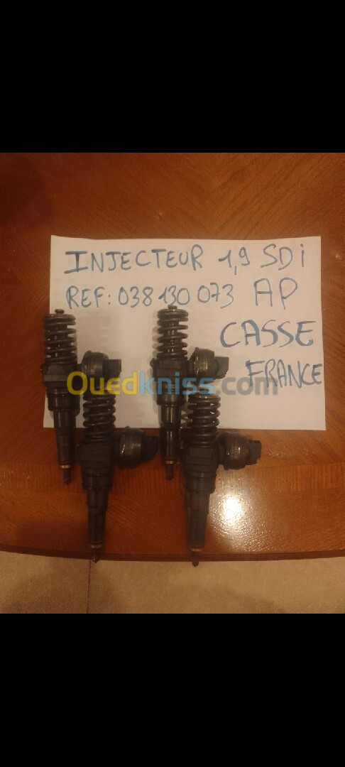 Injecteur caddy , 1.9 SDI , CASSE .