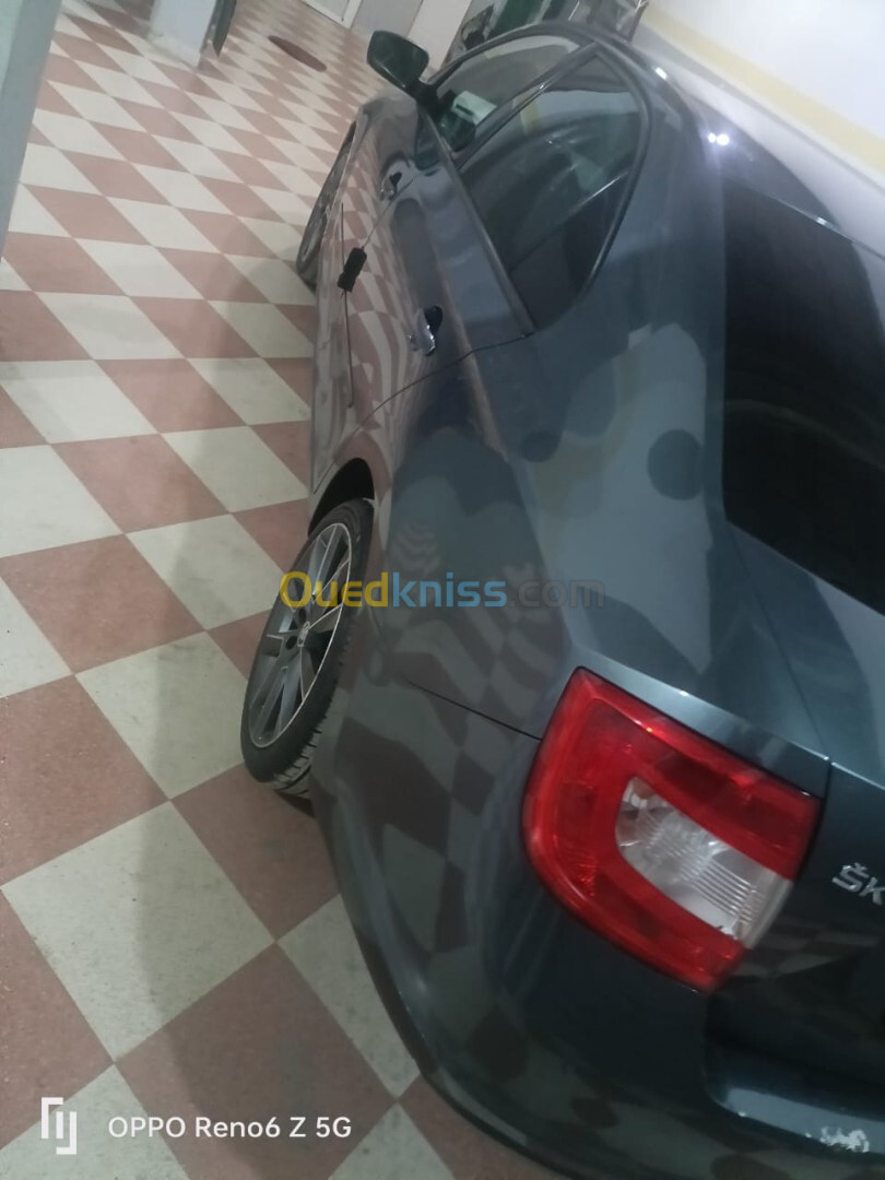 Skoda Rapid 2015 Ambition