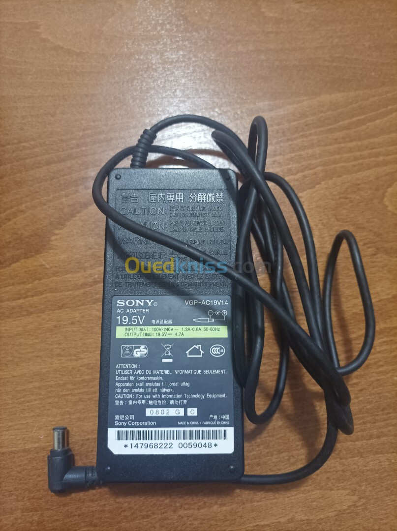 chargeur original pc Sony vaio 