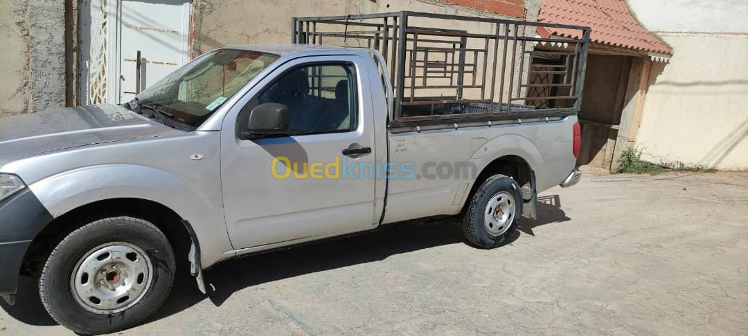 Nissan Navara 2014 Elegance 4x2