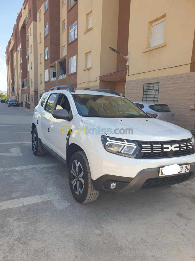 Dacia Duster 2023 Channel