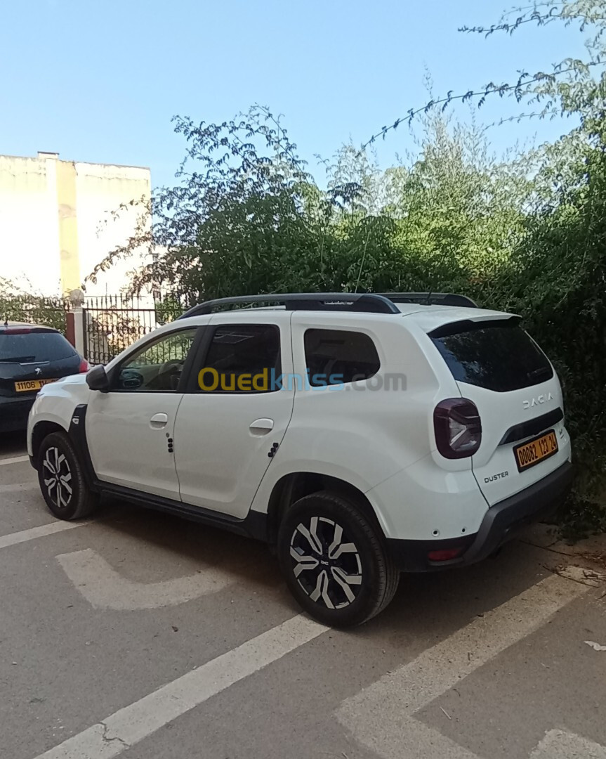 Dacia Duster 2023 