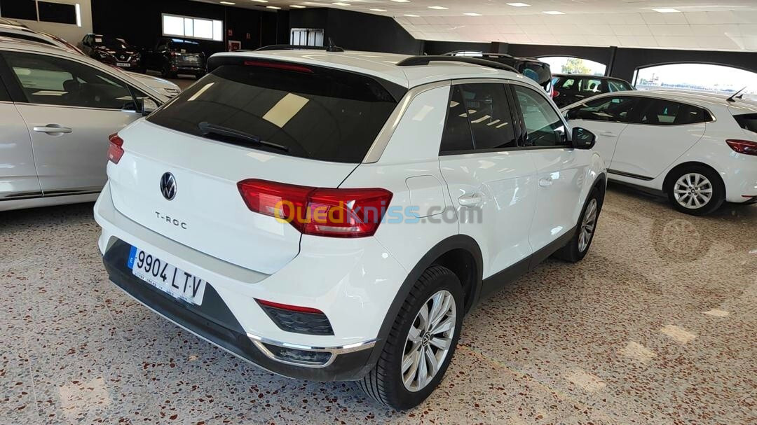 Volkswagen T-Roc 2021 Life