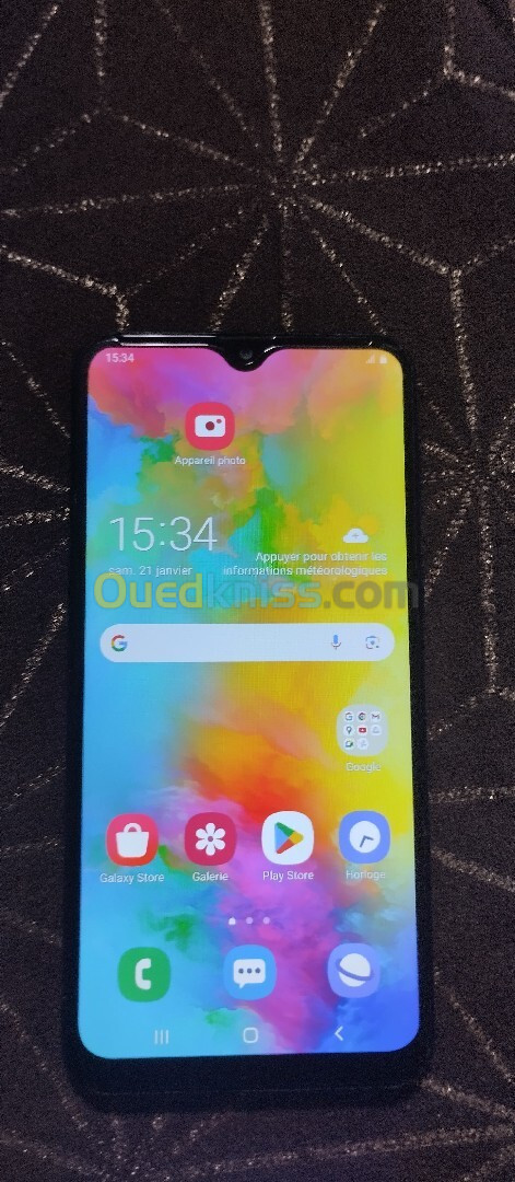 Samsung M20