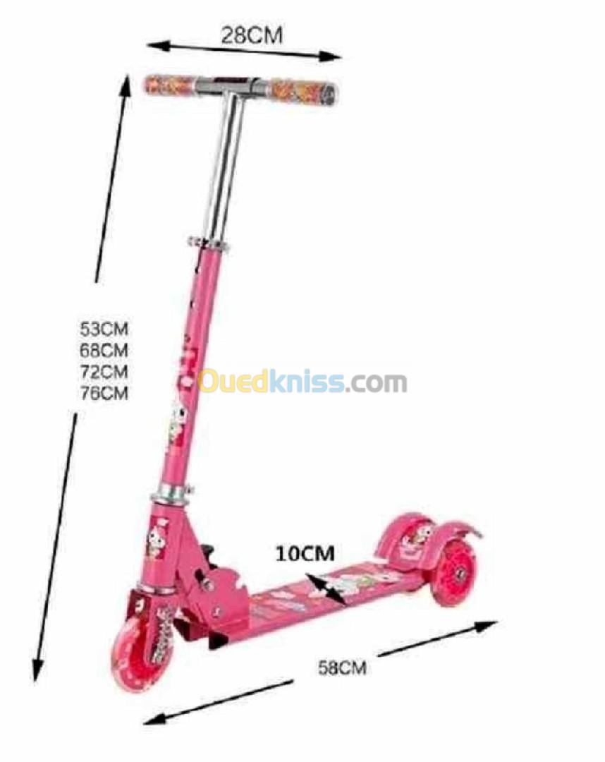 Trottinette pliable avec roues lumineuse . Frein + Sonnette pour enfants   Prix promo 3550 da 