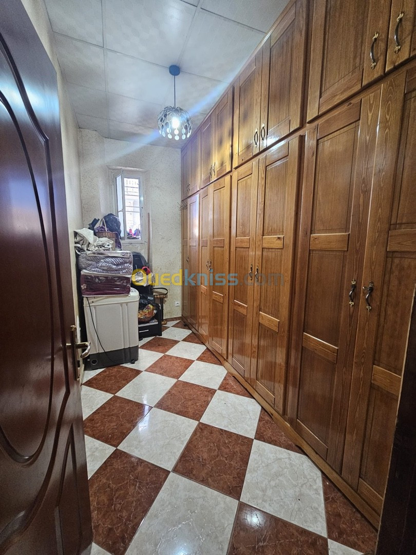 Vente Appartement F5 Alger Alger centre