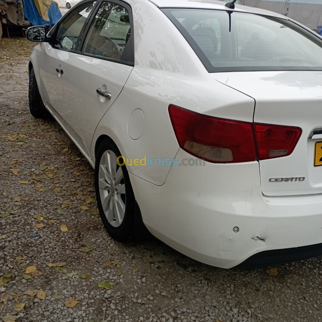 Kia Cerato 2011 سيراتو