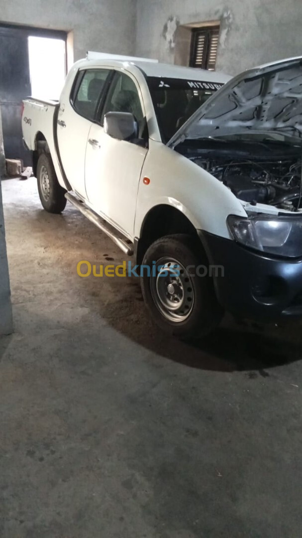 Mitsubishi L200 2008 Doube cabine Evolution