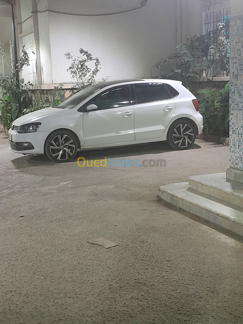 Volkswagen Polo 2016 Carat plus +