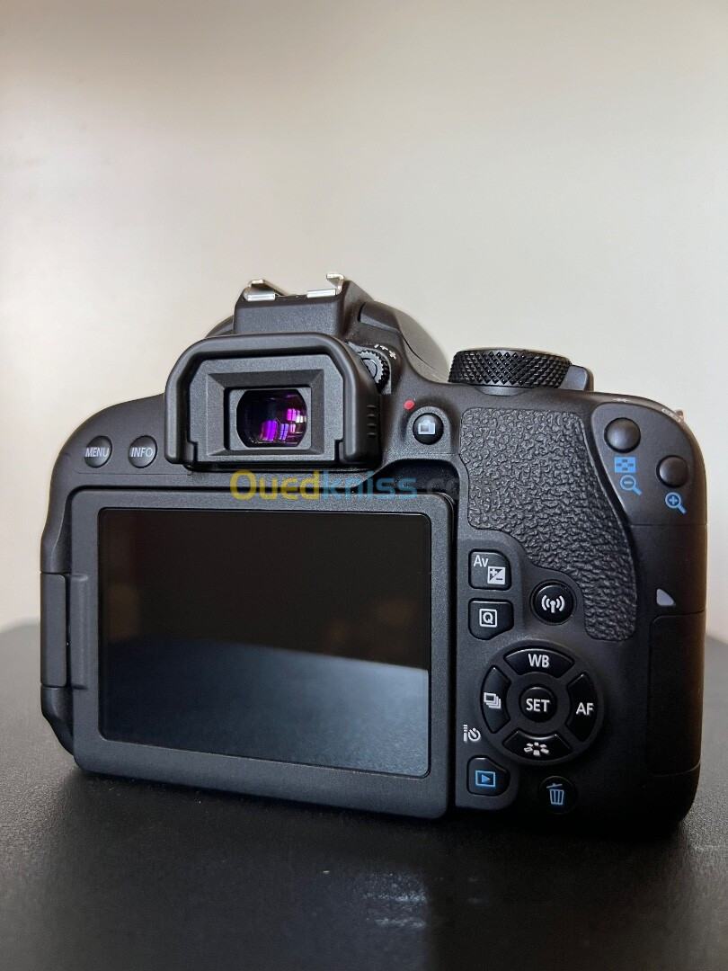 CANON 800D 2K CLICK 