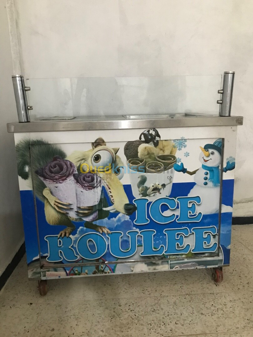 Machine ice roll