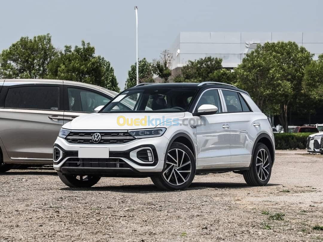 Volkswagen T-Roc 2024 