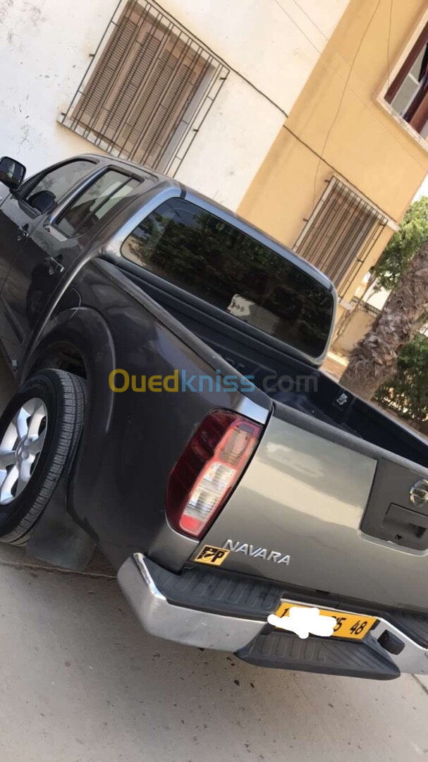 Nissan Navara 2015 Elegance 4x2