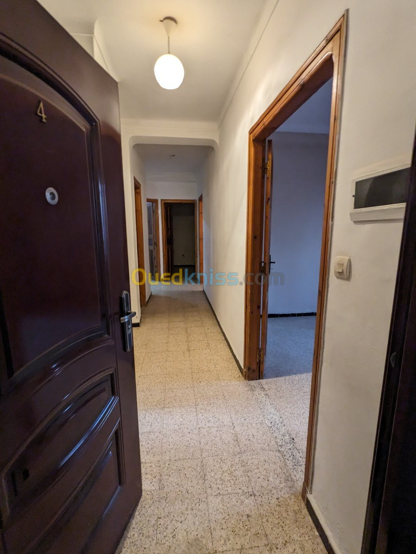 Location Appartement F4 Blida Beni mered