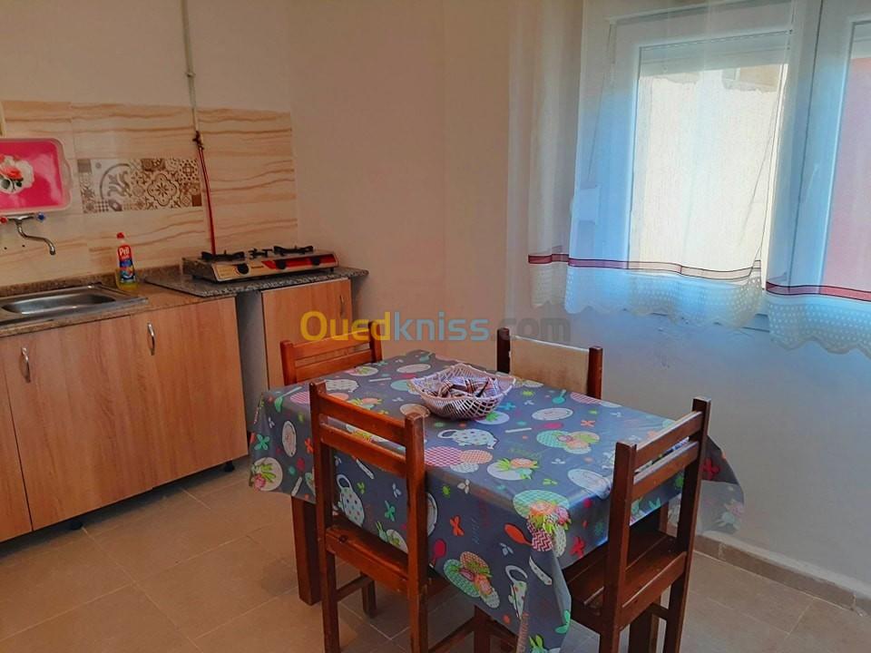 Location vacances Appartement F3 Mostaganem Stidia