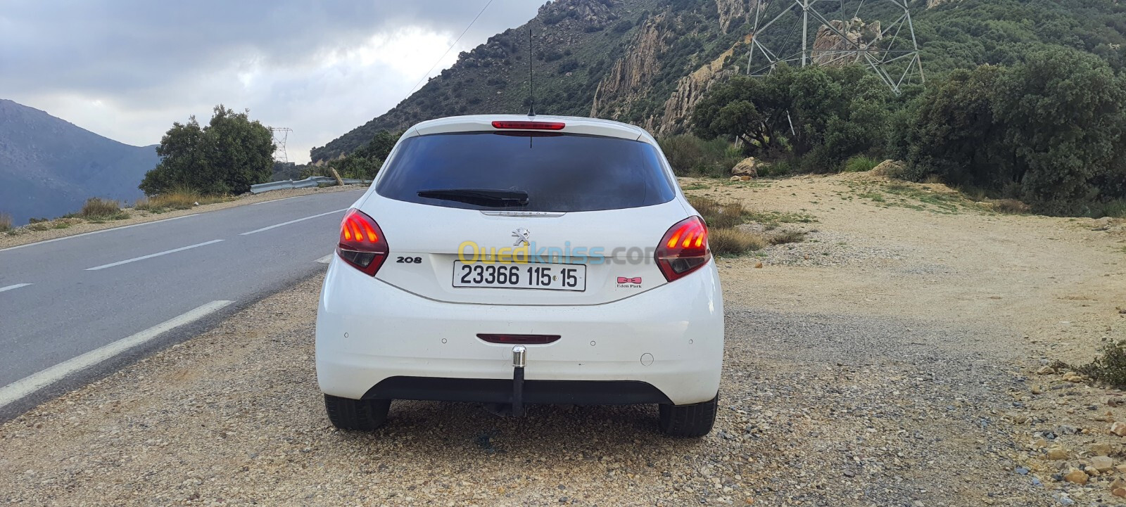 Peugeot 208 2015 Allure Facelift