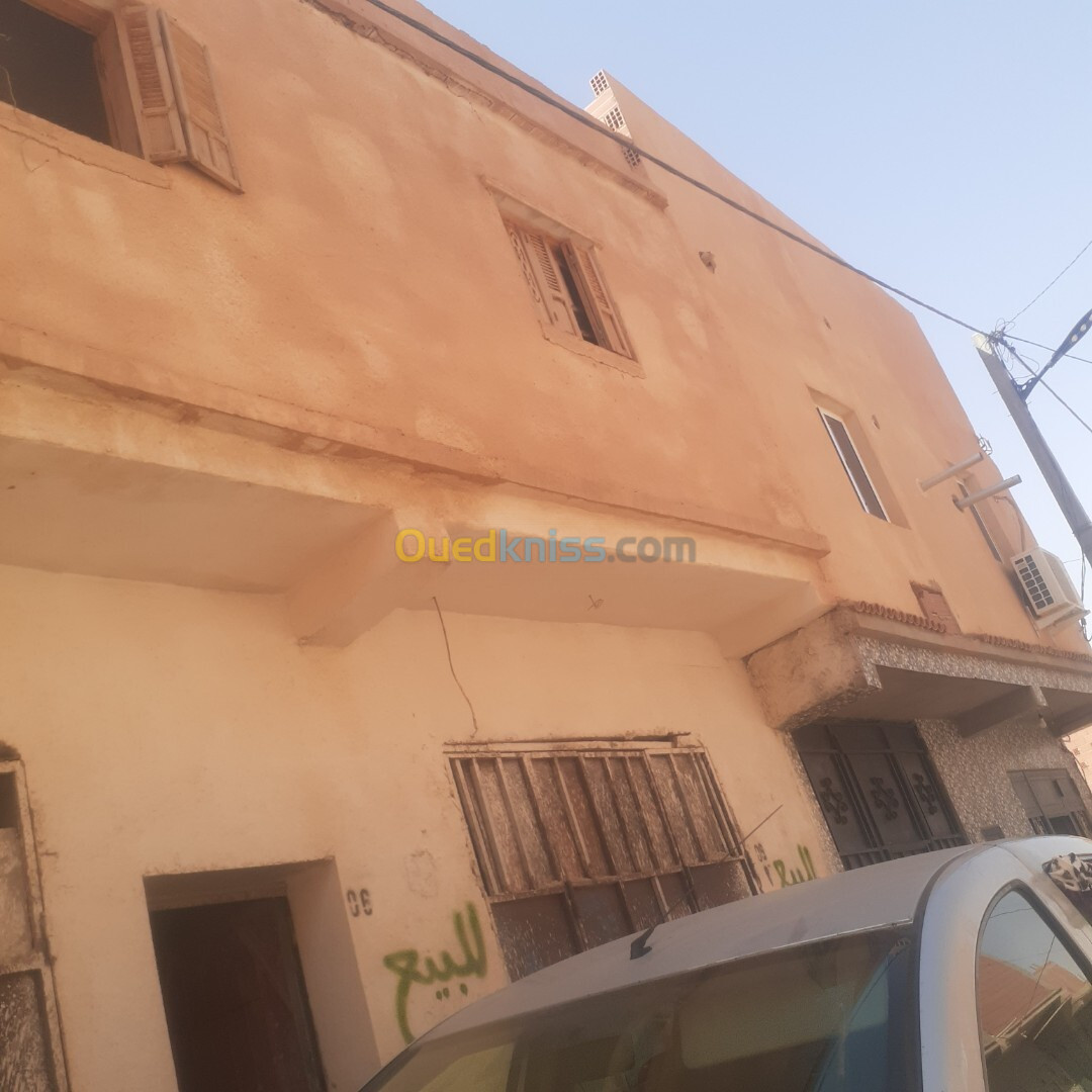 Vente Villa Laghouat Kheneg