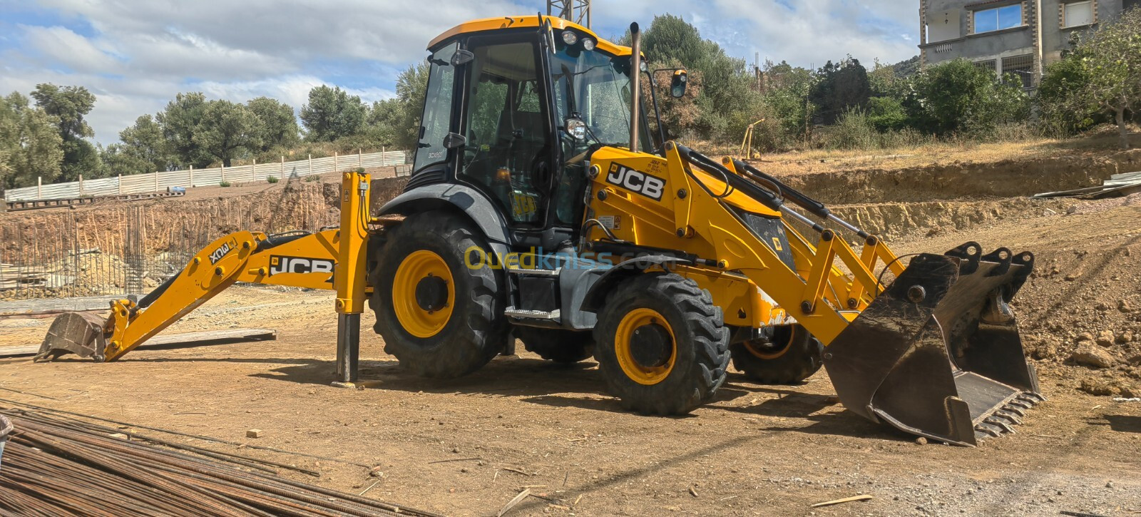 JCB Engin 2016