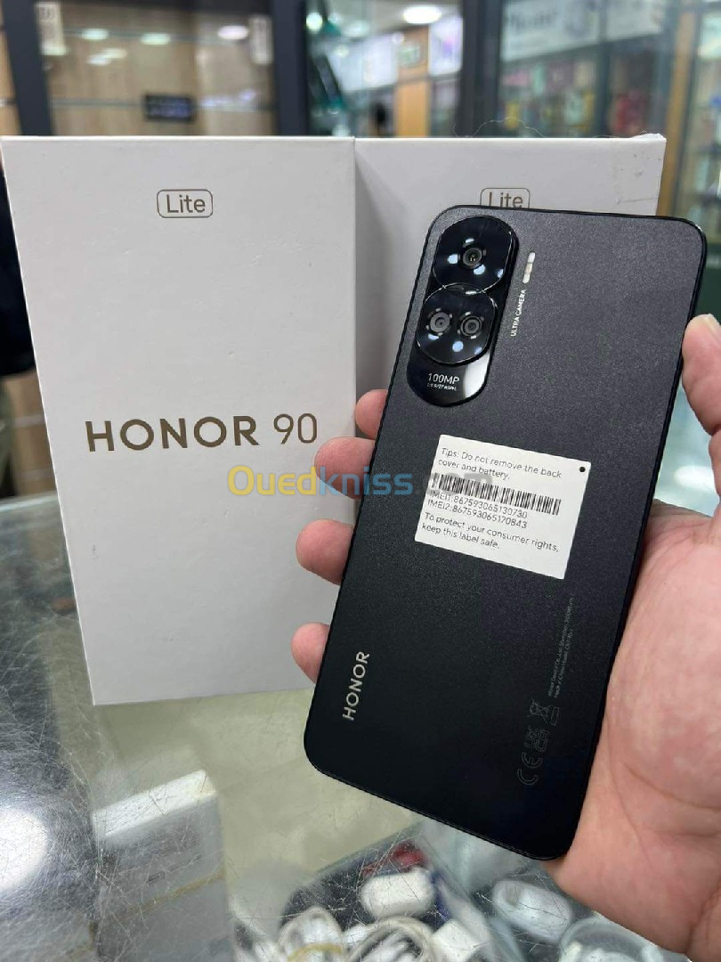 Honor 90