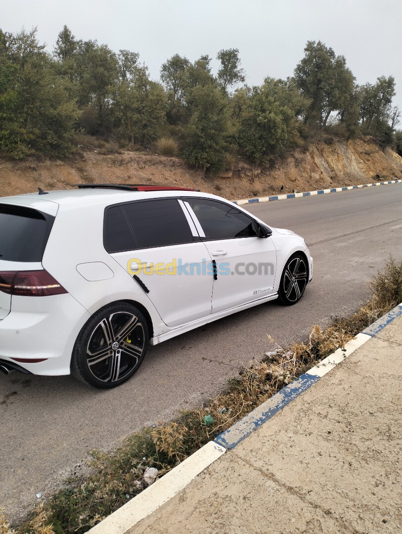 Volkswagen Golf 7 2014 R 370