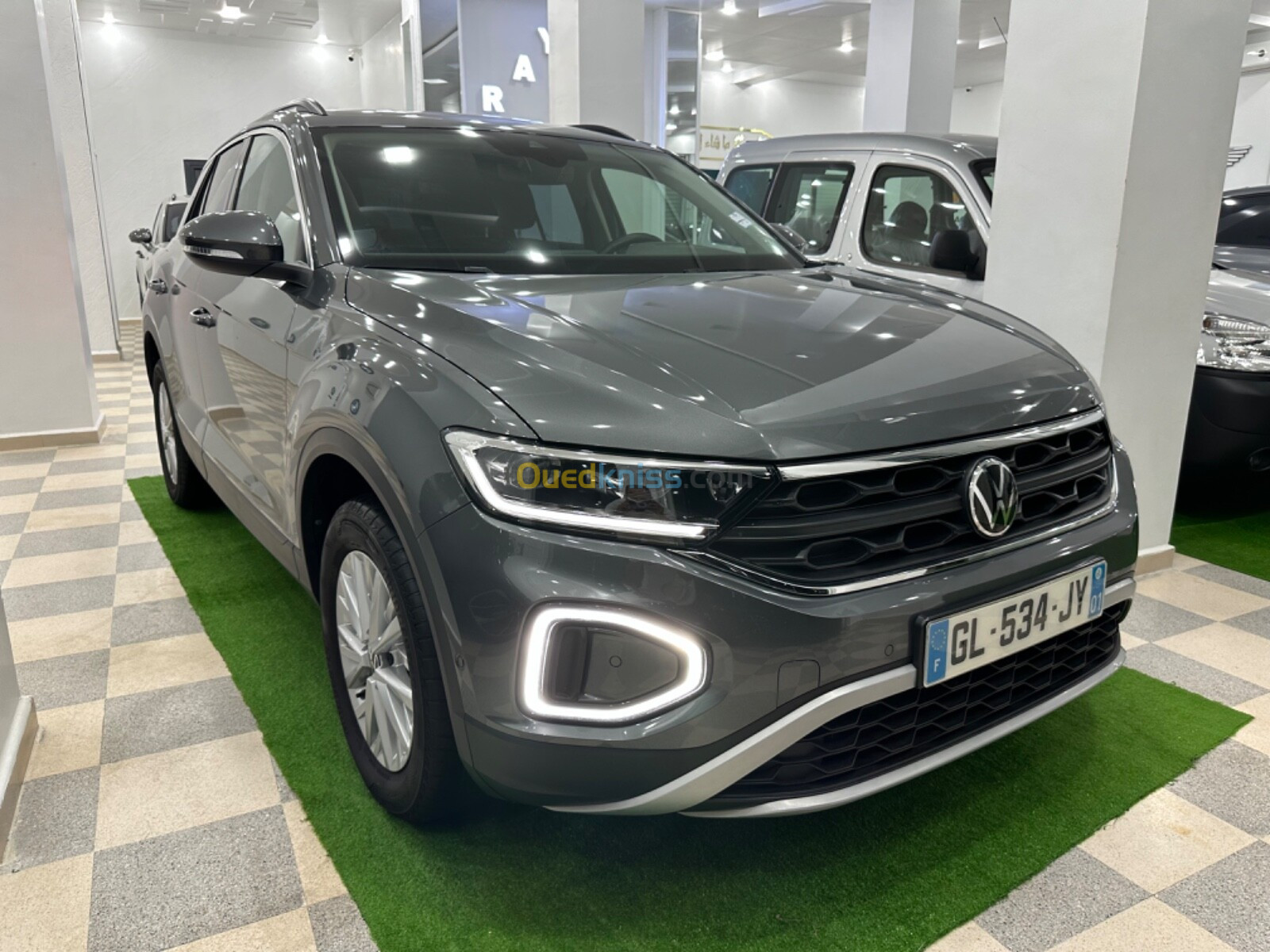 Volkswagen T-Roc 2022 Life plus