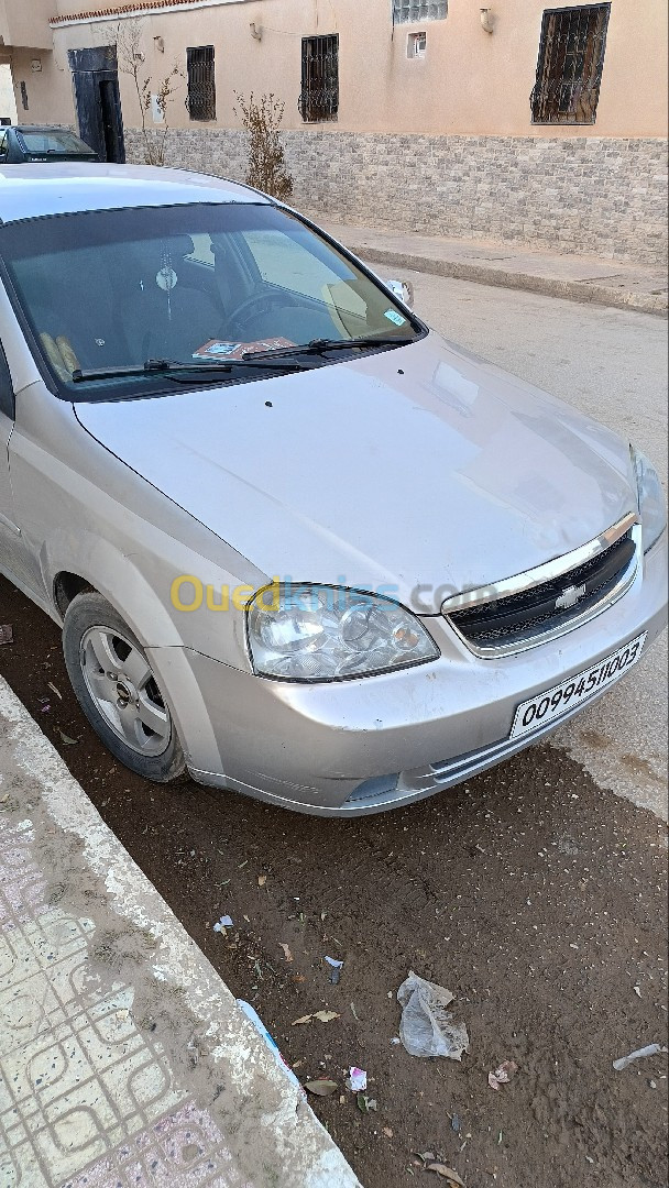 Chevrolet Optra 5 portes 2010 Optra 5 portes