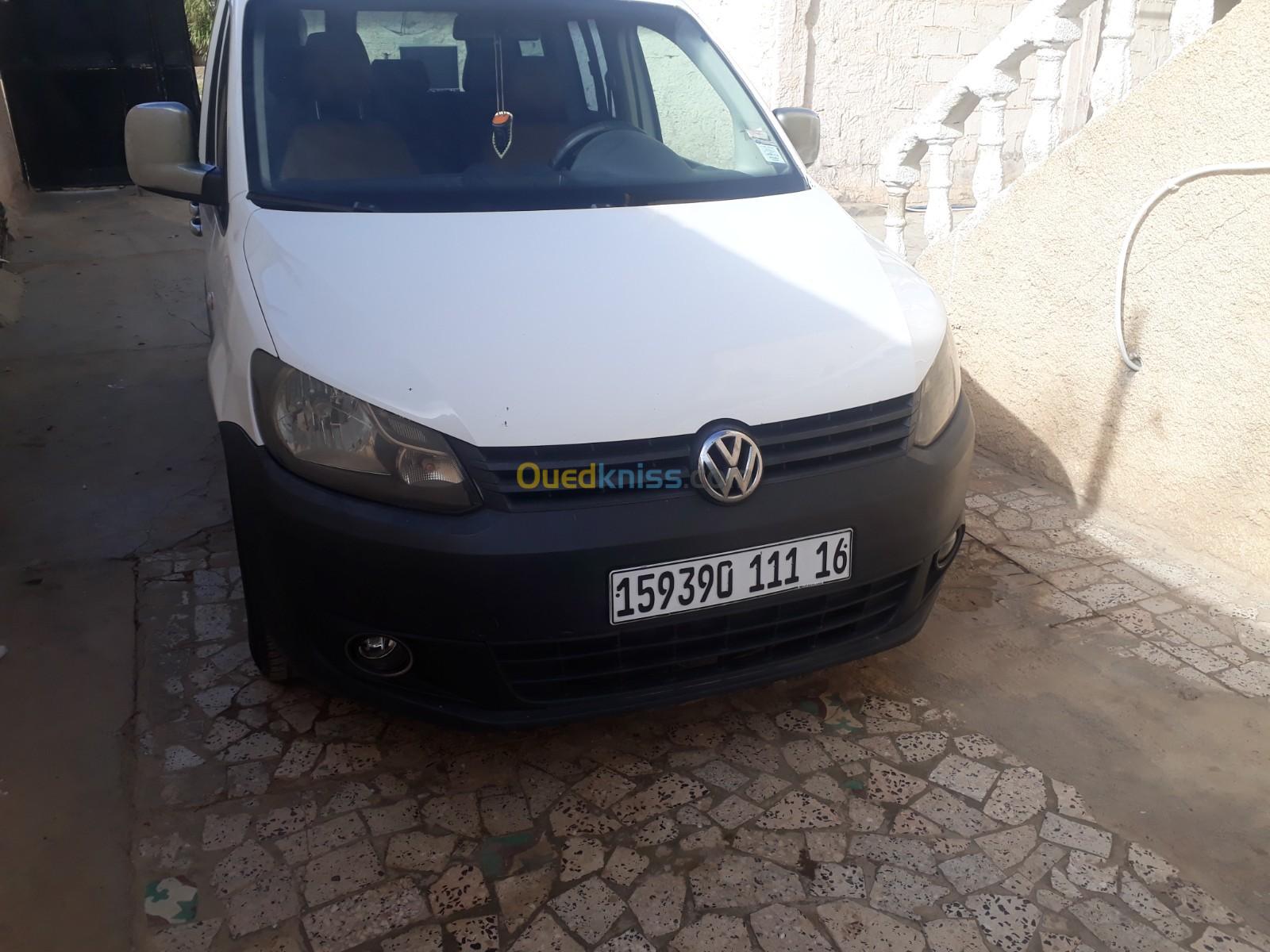 Volkswagen Caddy 2011 