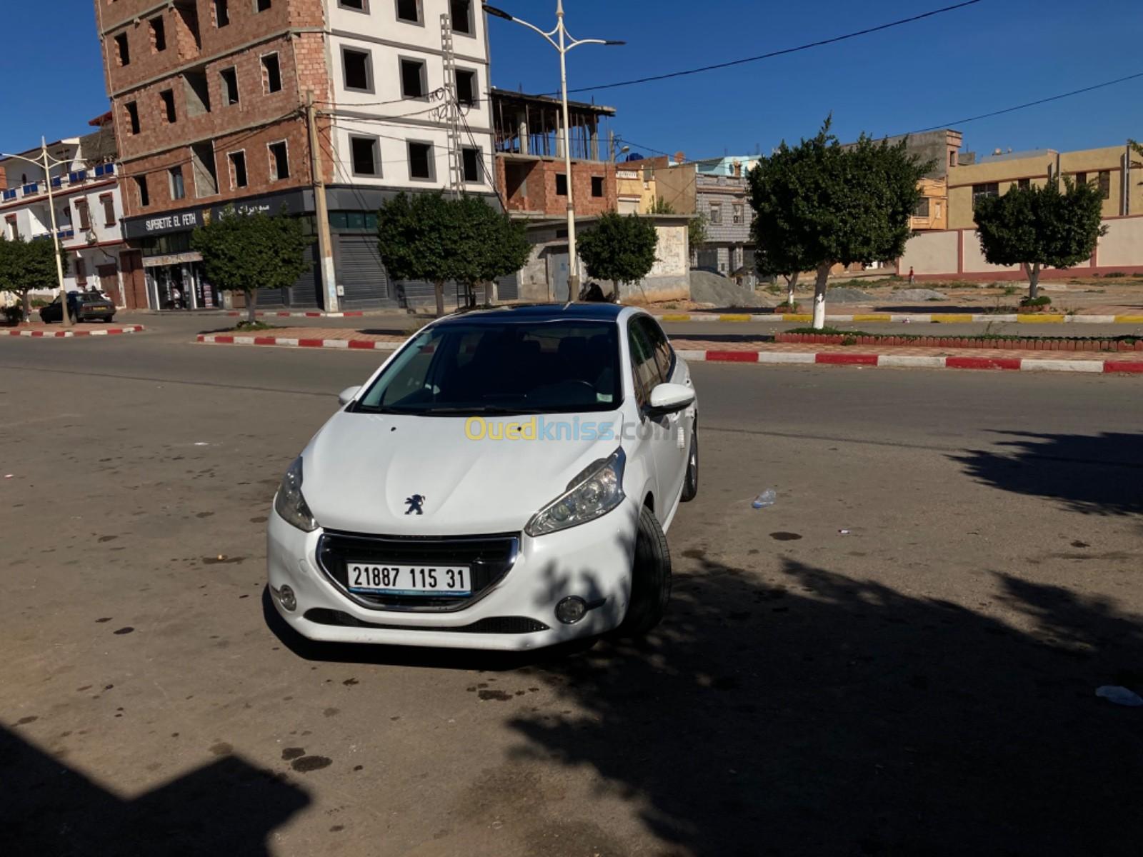 Peugeot 208 2015 208