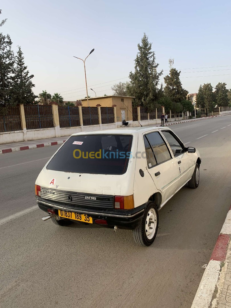 Peugeot 205 1989 Junior