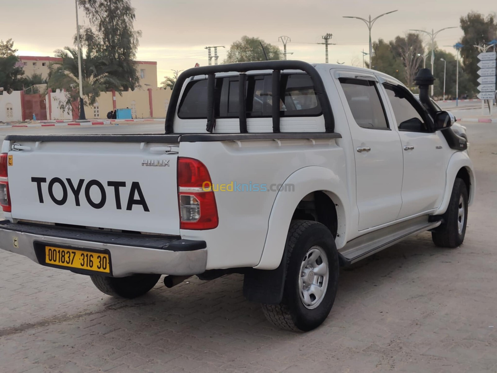 Toyota Hilux 2016 LEGEND DC 4x4 Pack Luxe