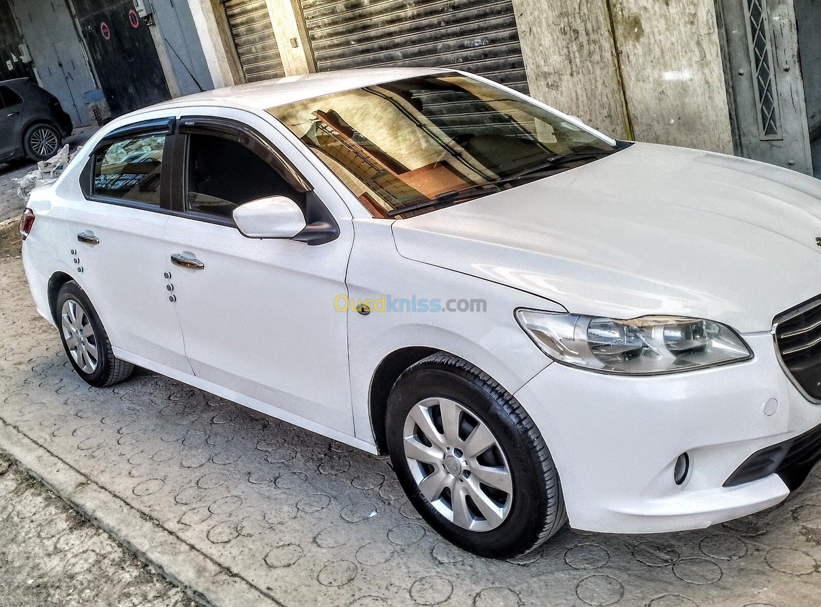 Peugeot 301 2014 Active