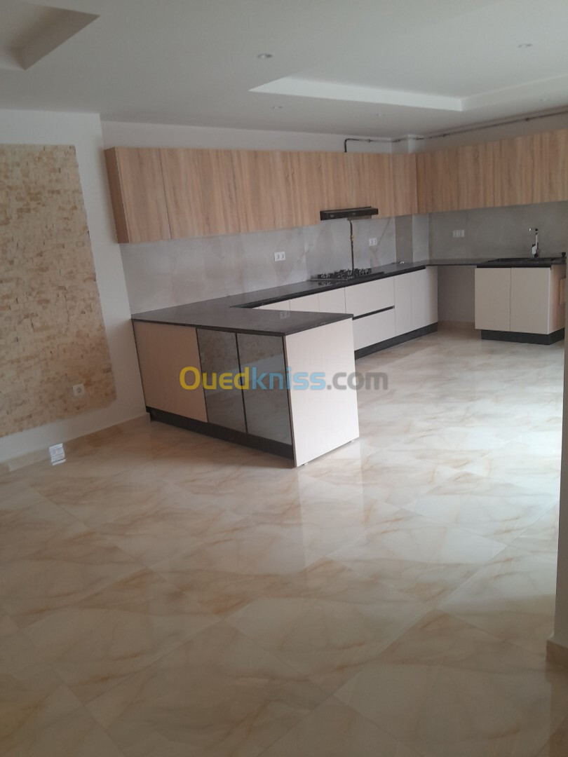 Vente Appartement F4 Alger El achour