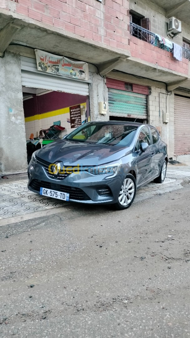 Renault Clio 4 Facelift 2022 Clio 5 intense