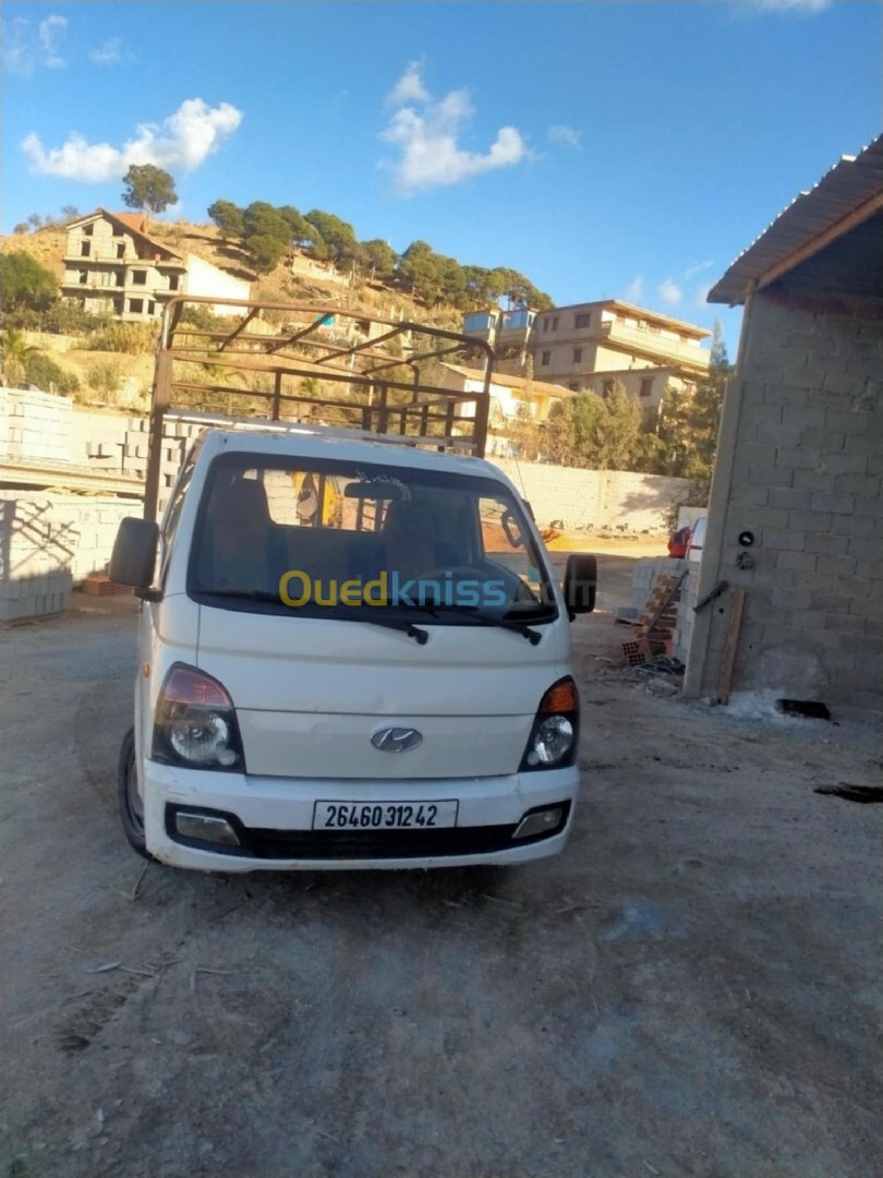 Hyundai H100 2012