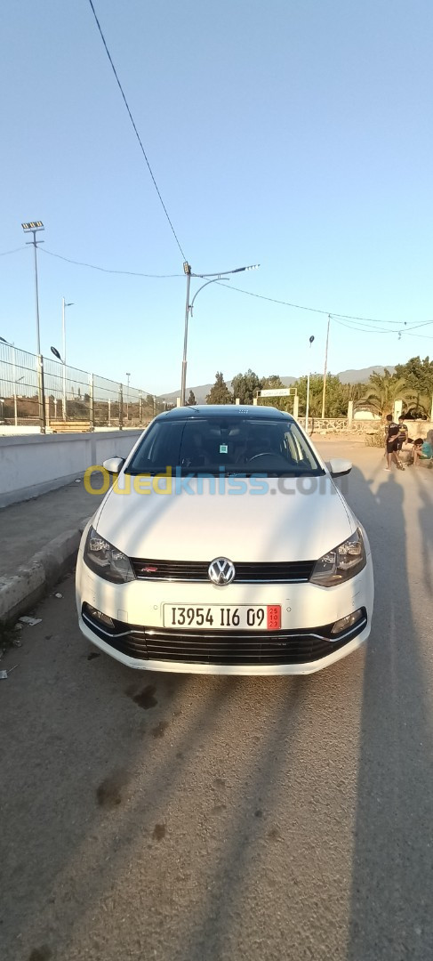 Volkswagen Polo 2016 la carat