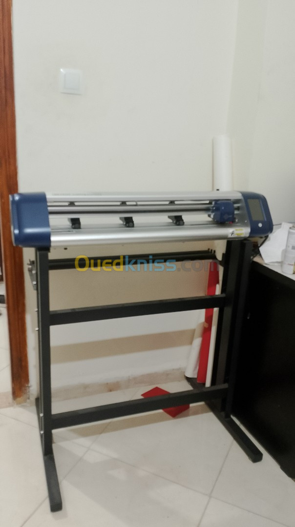 Plotter Skycut c24 